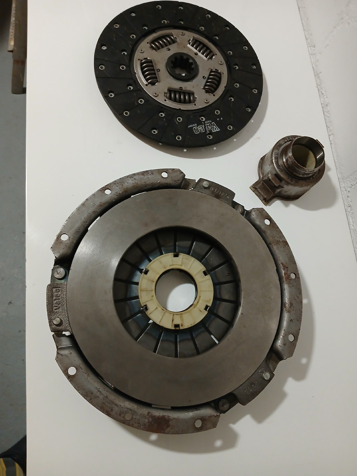 Clutchkit DT790503 for IVECO Eurocargo  - Transmission: picture 2 Clutchkit DT790503 for IVECO Eurocargo  - Transmission: picture 2