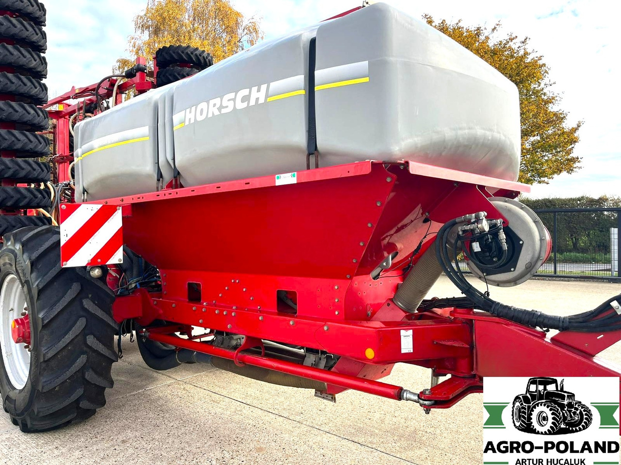 HORSCH SPRINTER 8 SW - 2014 ROK - NAWOŻENIE - MiniDrill - 4000 HA - Combine seed drill: picture 2 HORSCH SPRINTER 8 SW - 2014 ROK - NAWOŻENIE - MiniDrill - 4000 HA - Combine seed drill: picture 2