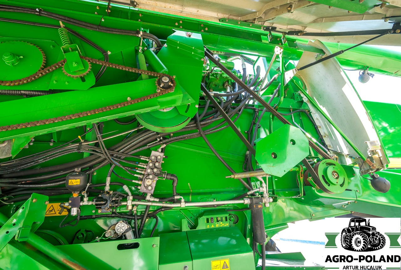 Leasing of JOHN DEERE W 550 - 2981 h - 5,5 M - 2011 ROK JOHN DEERE W 550 - 2981 h - 5,5 M - 2011 ROK: picture 8