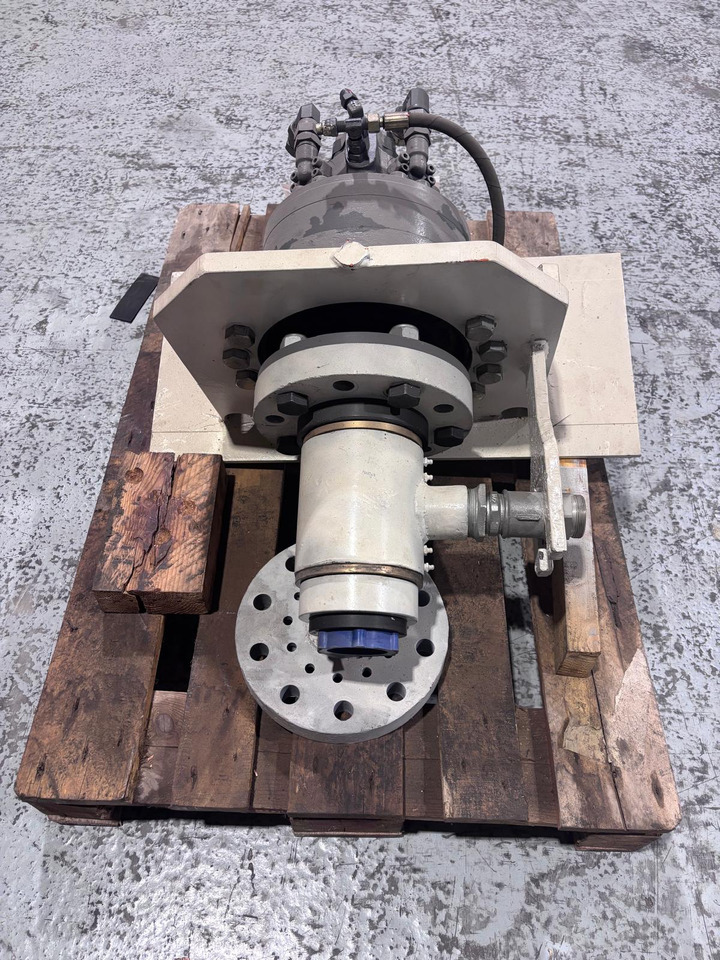 POCLAIN MS 11 - Hydraulic motor for Drilling rig: picture 3 POCLAIN MS 11 - Hydraulic motor for Drilling rig: picture 3