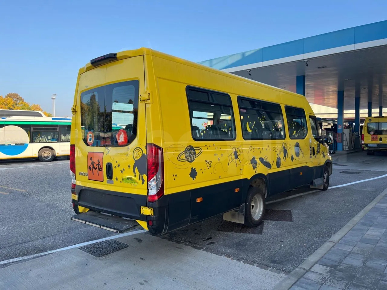School bus Iveco Daily: picture 9 School bus Iveco Daily: picture 9