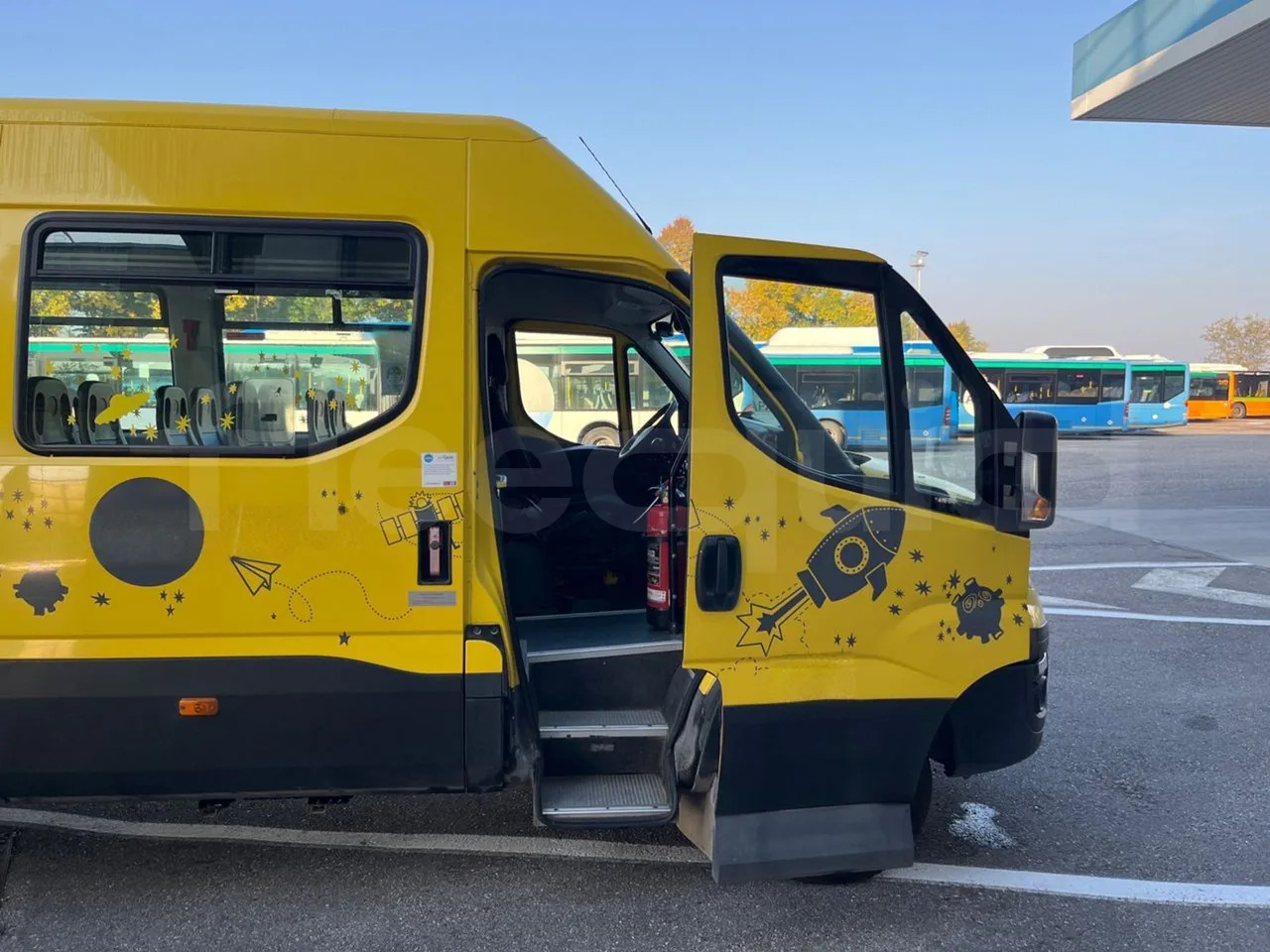 School bus Iveco Daily: picture 13 School bus Iveco Daily: picture 13