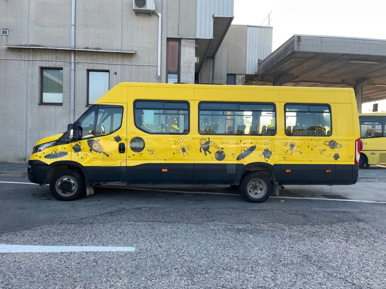 School bus Iveco Daily: picture 6 School bus Iveco Daily: picture 6