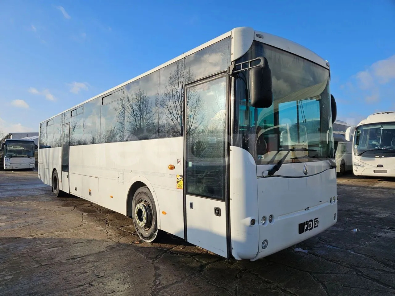 Man A91 - Coach: picture 1 Man A91 - Coach: picture 1