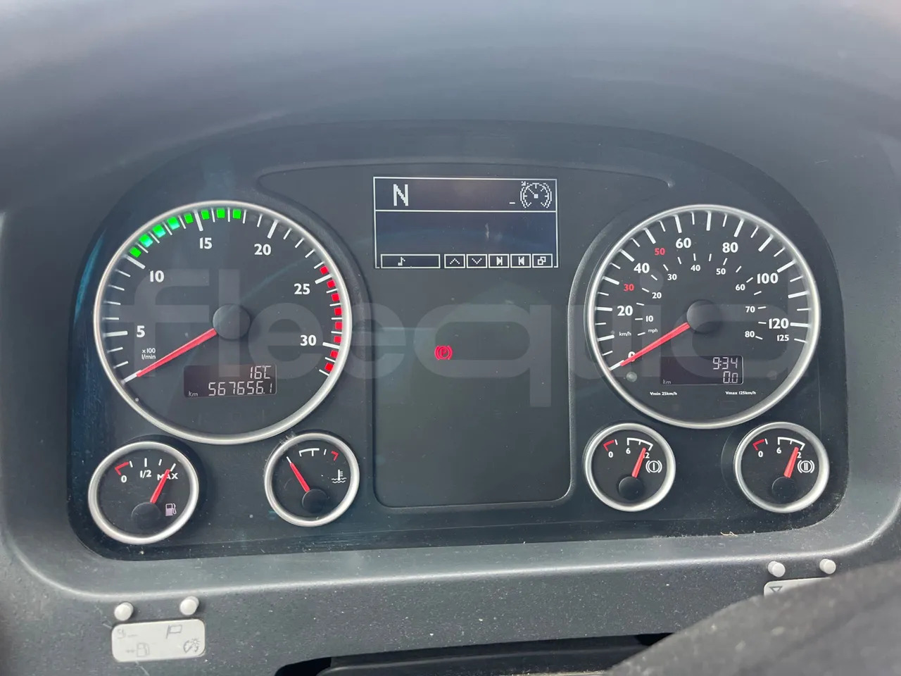 Man Lion's Coach - Coach: picture 3 Man Lion's Coach - Coach: picture 3