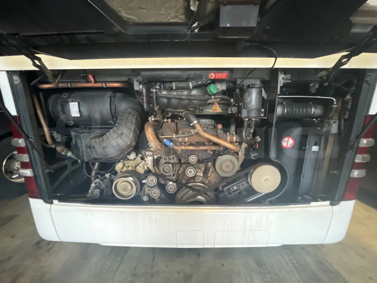 Coach Mercedes-Benz Tourismo: picture 17 Coach Mercedes-Benz Tourismo: picture 17