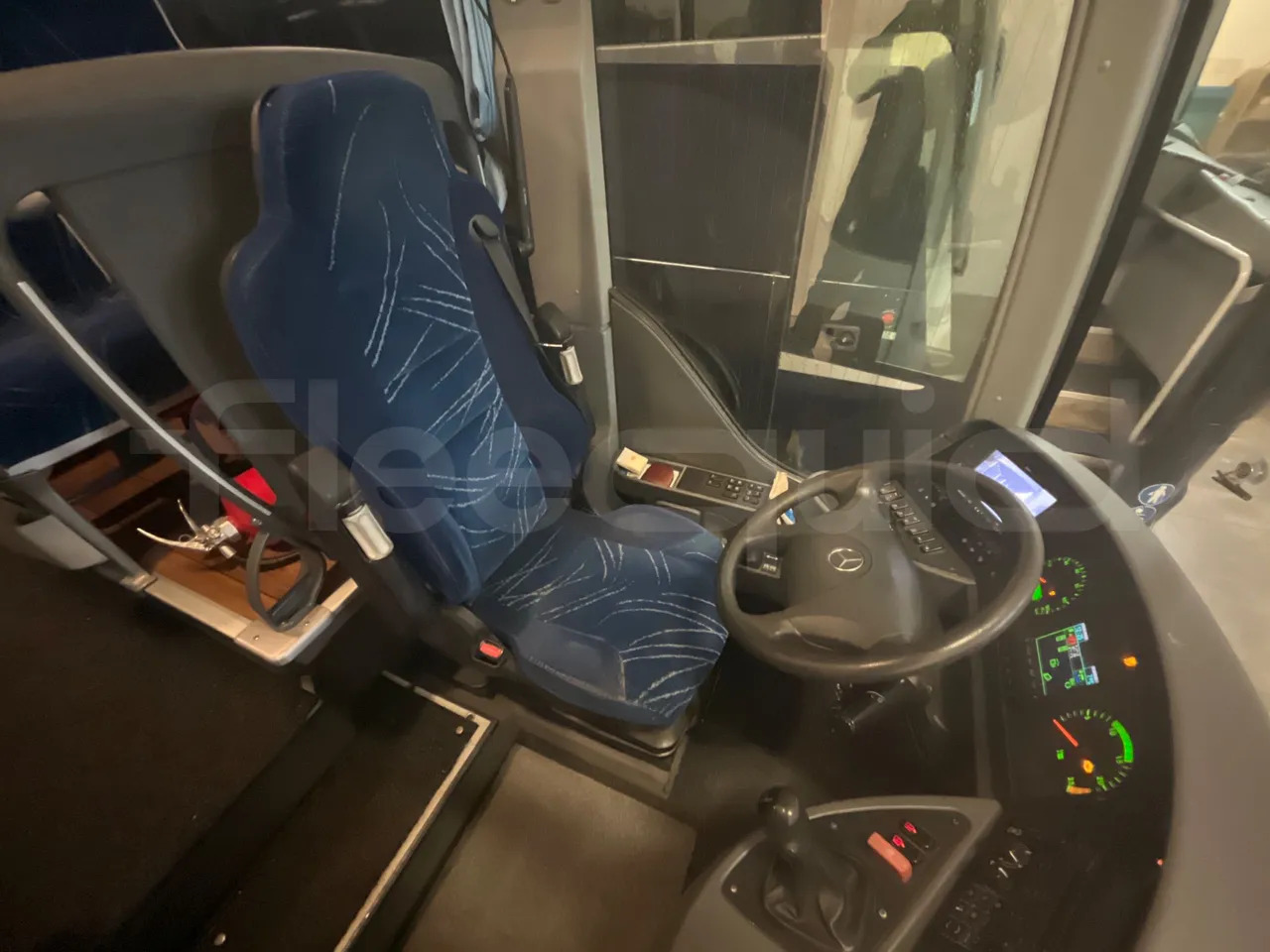 Coach Mercedes-Benz Tourismo: picture 21 Coach Mercedes-Benz Tourismo: picture 21