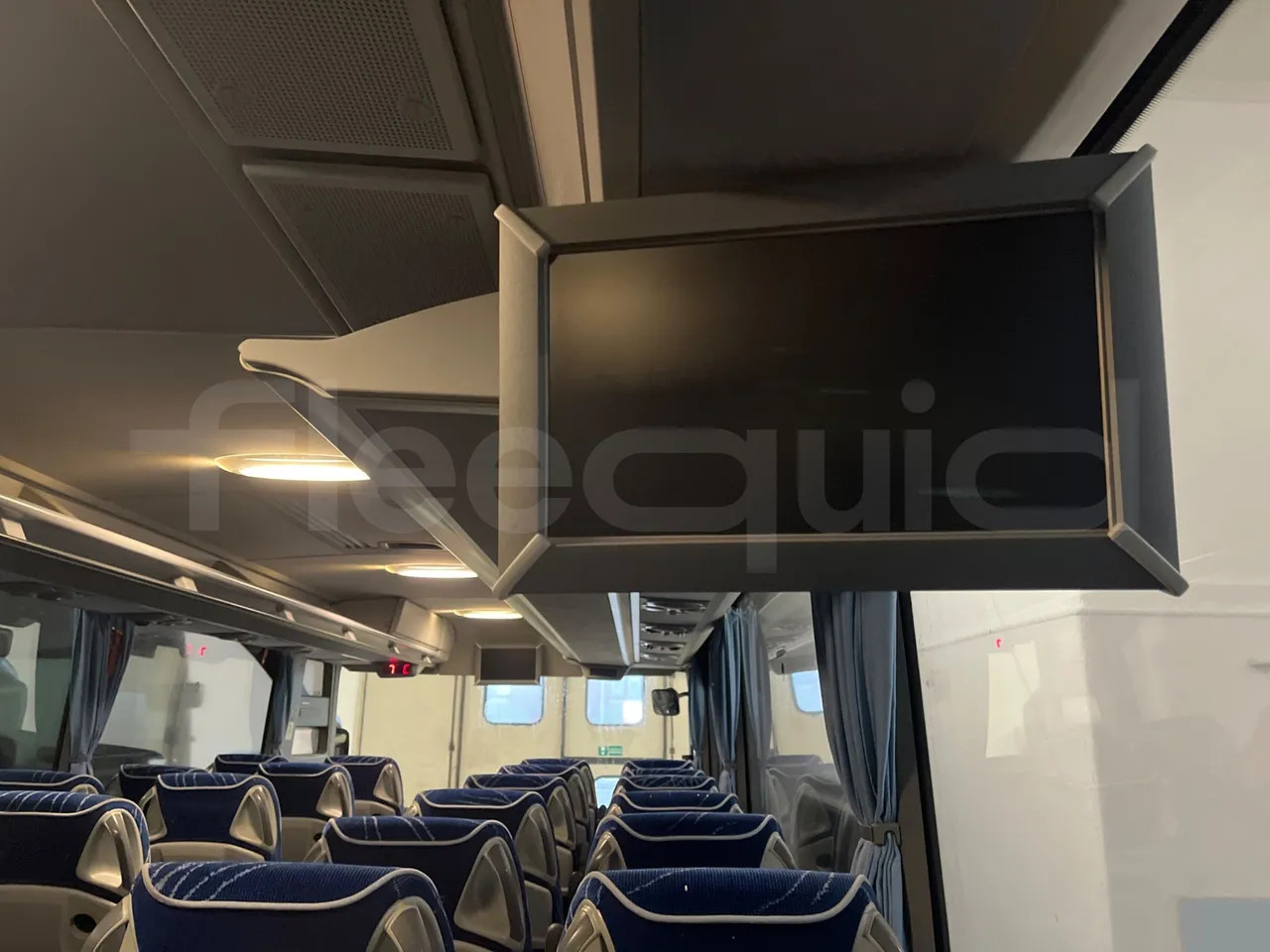 Coach Mercedes-Benz Tourismo: picture 40 Coach Mercedes-Benz Tourismo: picture 40