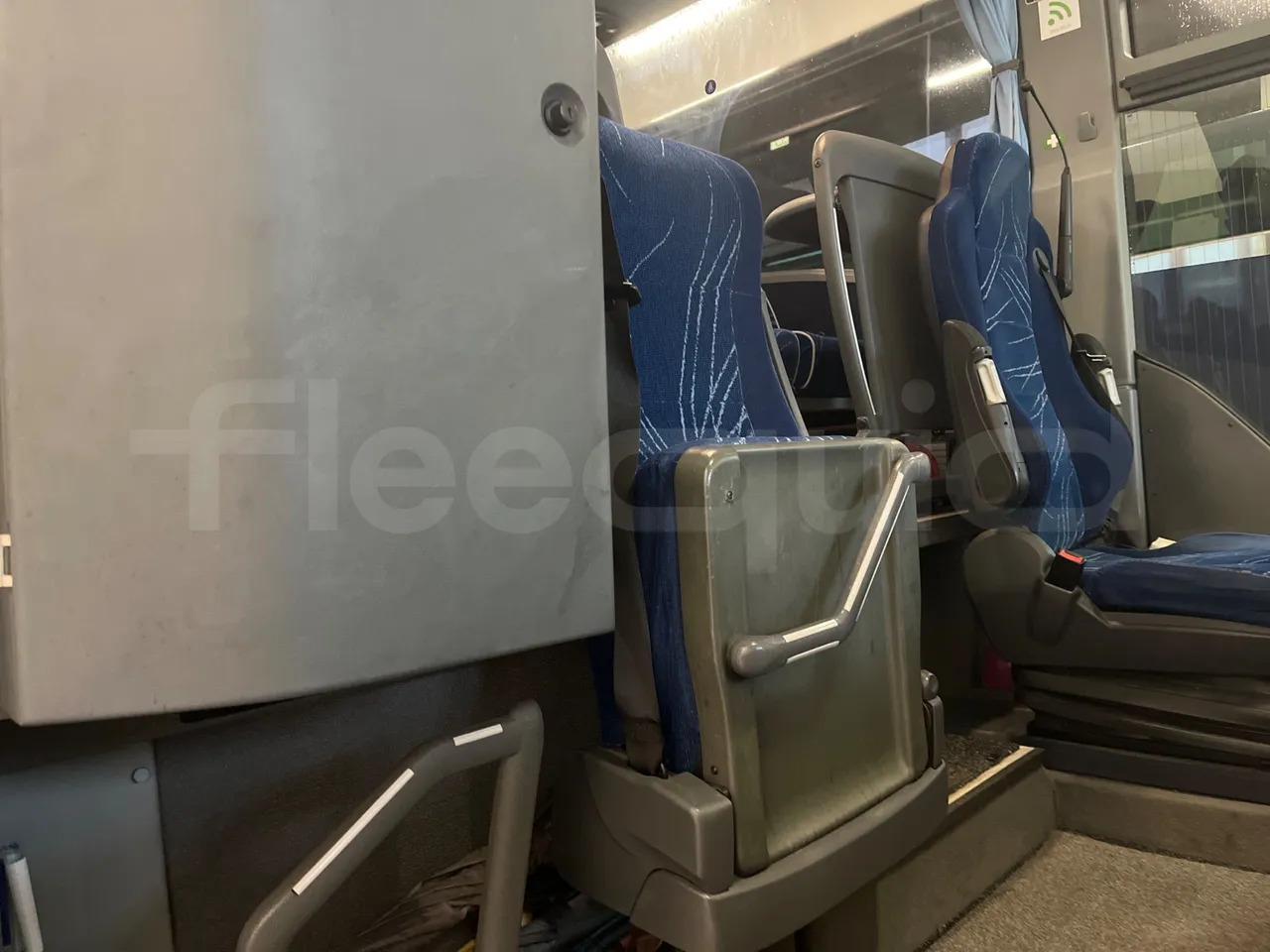 Coach Mercedes-Benz Tourismo: picture 22 Coach Mercedes-Benz Tourismo: picture 22