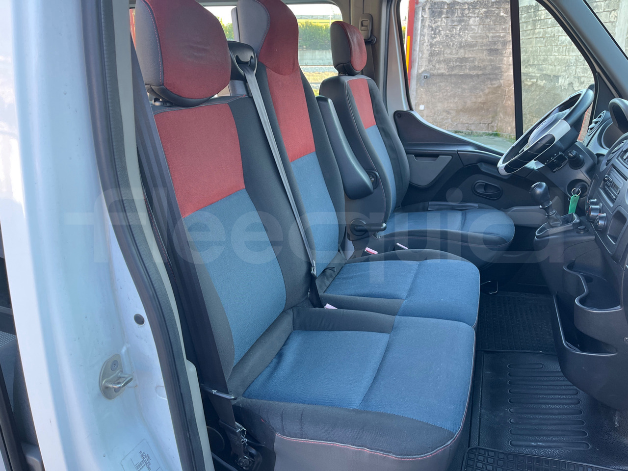 Leasing of Renault Master Renault Master: picture 18 Leasing of Renault Master Renault Master: picture 18