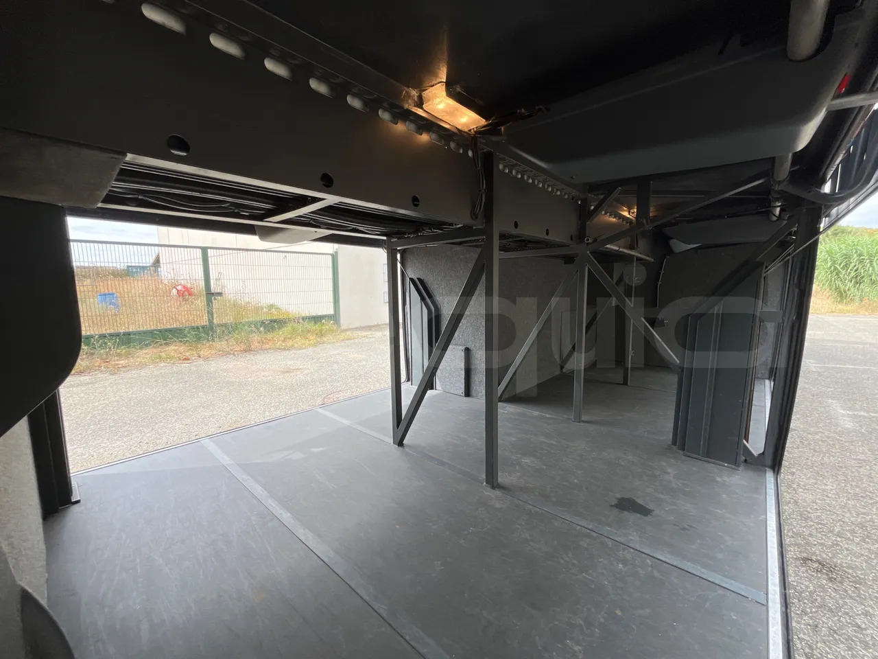 Coach Scania Irizar: picture 8 Coach Scania Irizar: picture 8