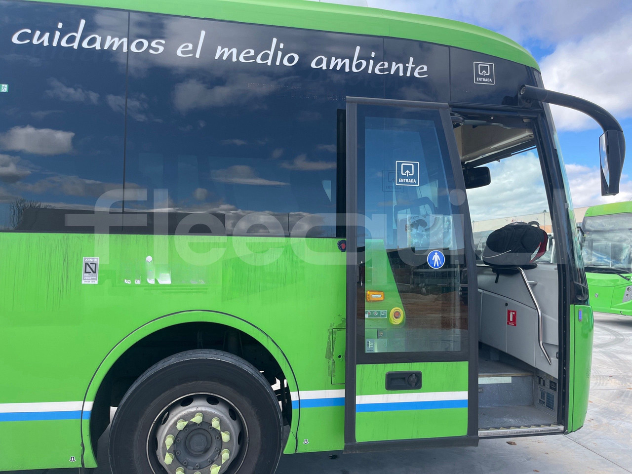 Suburban bus Scania Magnus: picture 10
