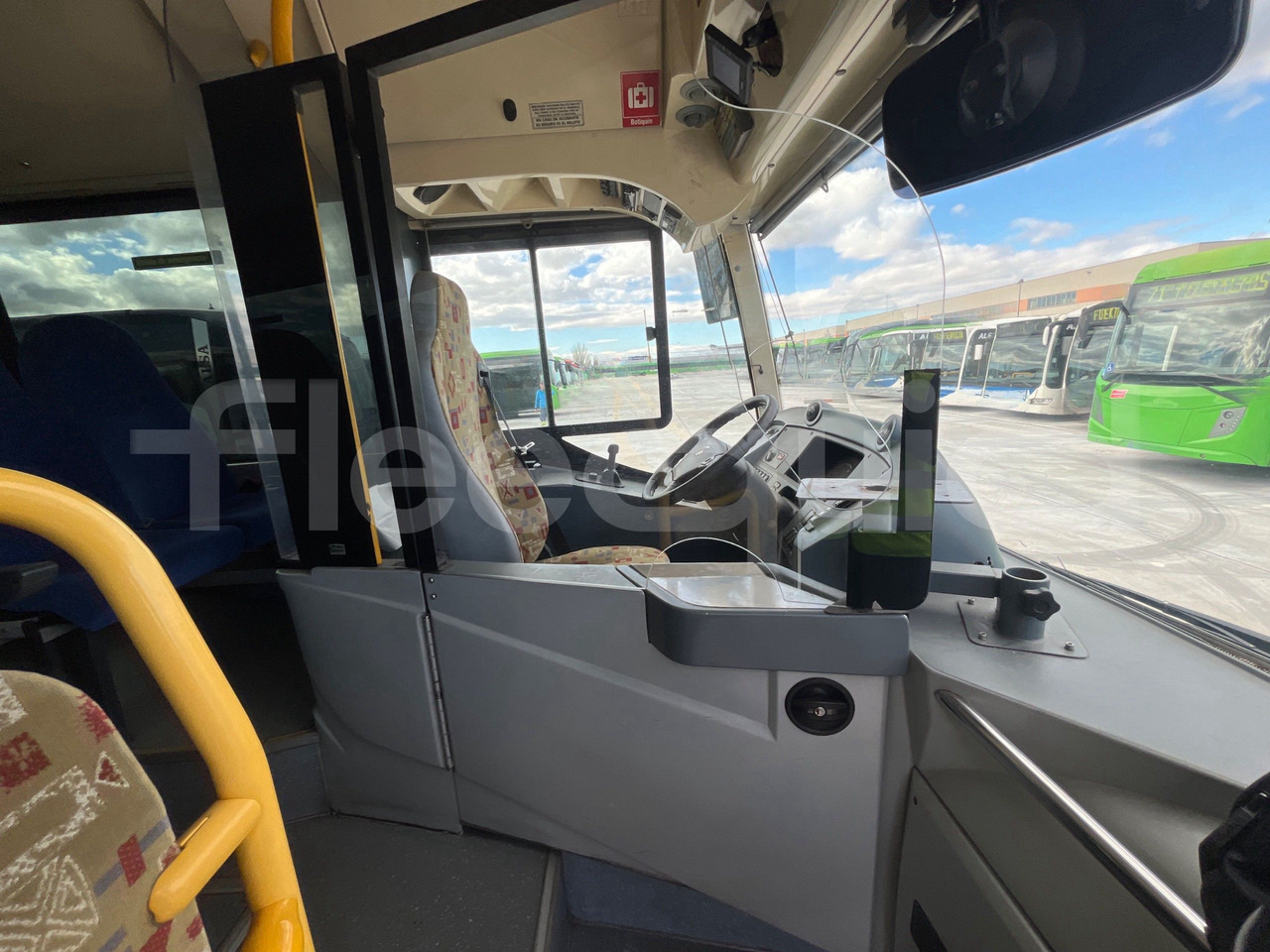 Suburban bus Scania Magnus: picture 19