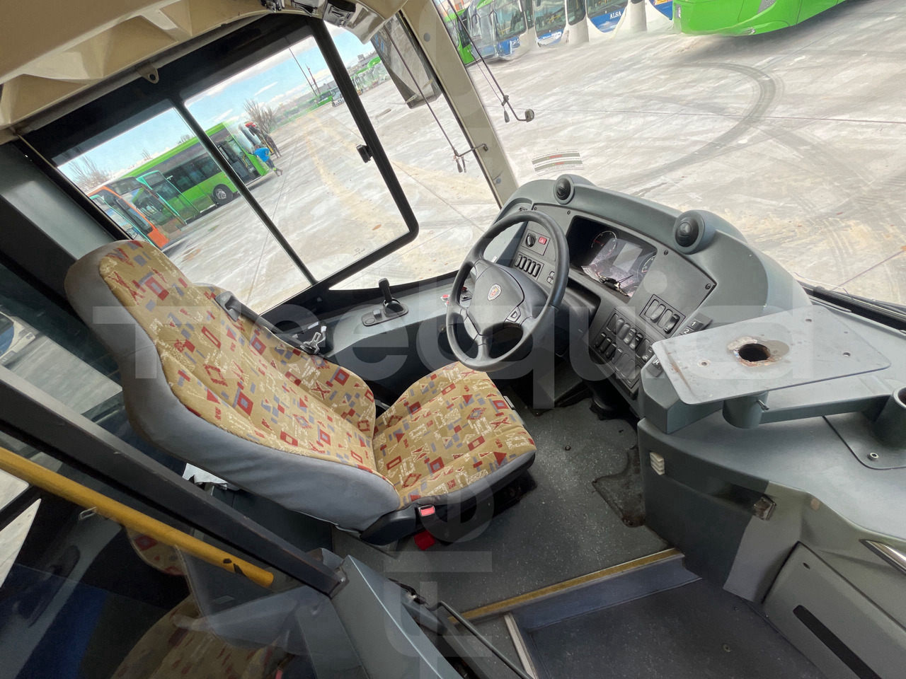 Suburban bus Scania Magnus: picture 18