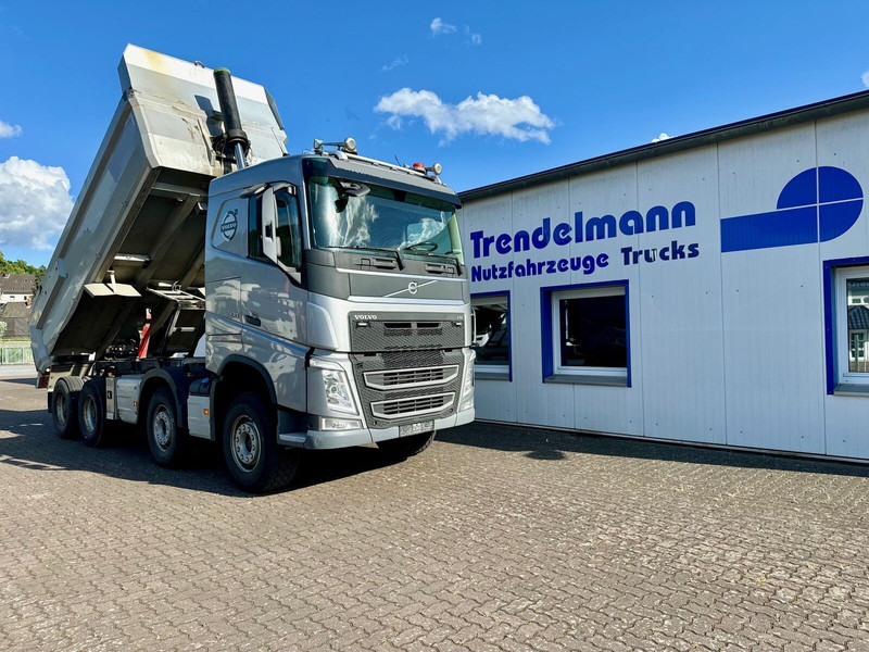 Tipper Volvo FH-500 8x4 Retarder Hinterkipper Hydraulische Heckklappe: picture 1