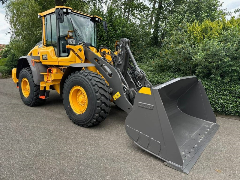 Volvo L 90 H - Wheel loader: picture 4 Volvo L 90 H - Wheel loader: picture 4