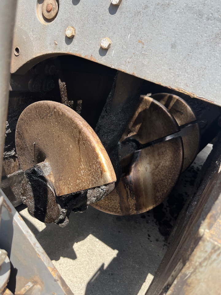 VÖGELE SUPER 2100-3i - Asphalt paver: picture 5 VÖGELE SUPER 2100-3i - Asphalt paver: picture 5