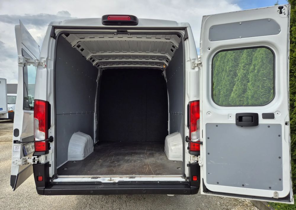 Fiat Ducato 2.3 180KM Maxi Nowa Zabudowa Dubel - Combi van: picture 4 Fiat Ducato 2.3 180KM Maxi Nowa Zabudowa Dubel - Combi van: picture 4