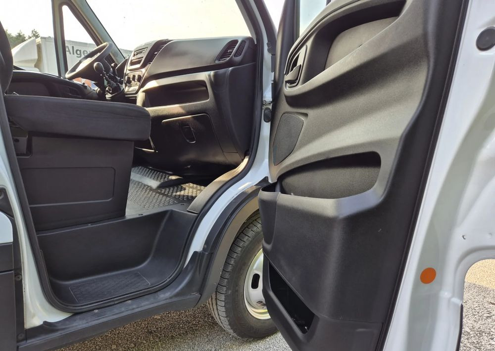 Leasing of  Iveco 35C15 3.0 150KM, Burto-Plandeka Iveco 35C15 3.0 150KM, Burto-Plandeka: picture 6