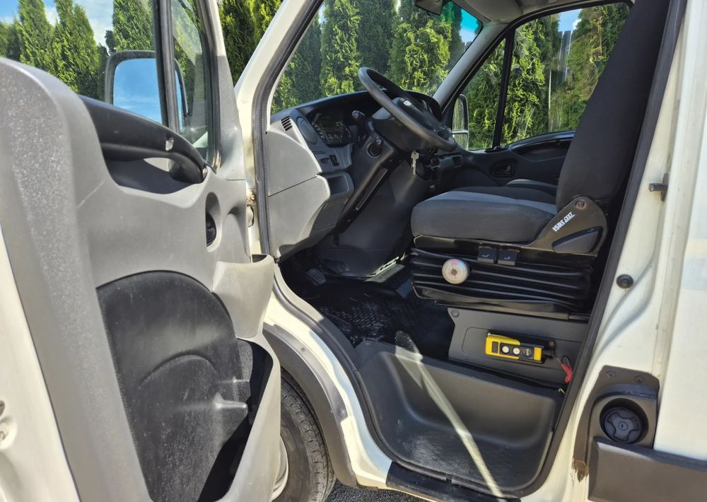 Iveco 35C15 3.0 150KM Wywrotka - Tipper van: picture 4 Iveco 35C15 3.0 150KM Wywrotka - Tipper van: picture 4