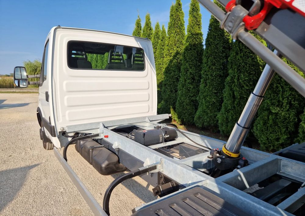 Iveco 35C15 3.0 - Tipper van: picture 5 Iveco 35C15 3.0 - Tipper van: picture 5