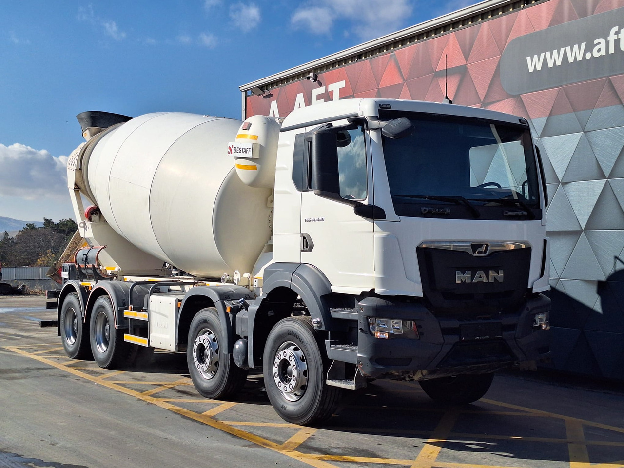 MAN TGS 41.440 - Concrete mixer truck: picture 3 MAN TGS 41.440 - Concrete mixer truck: picture 3