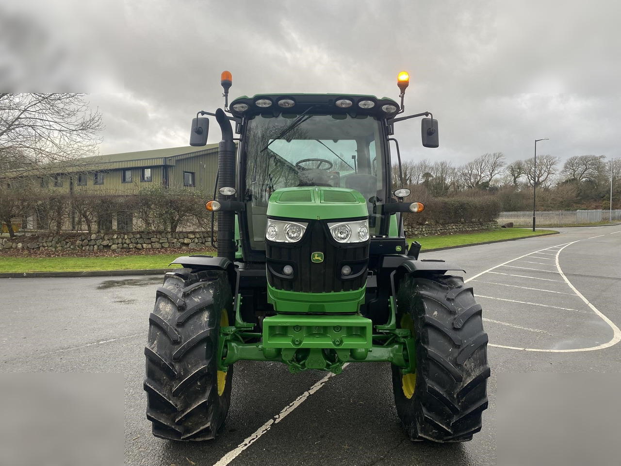 2012 JOHN DEERE 6125R - Farm tractor: picture 5 2012 JOHN DEERE 6125R - Farm tractor: picture 5