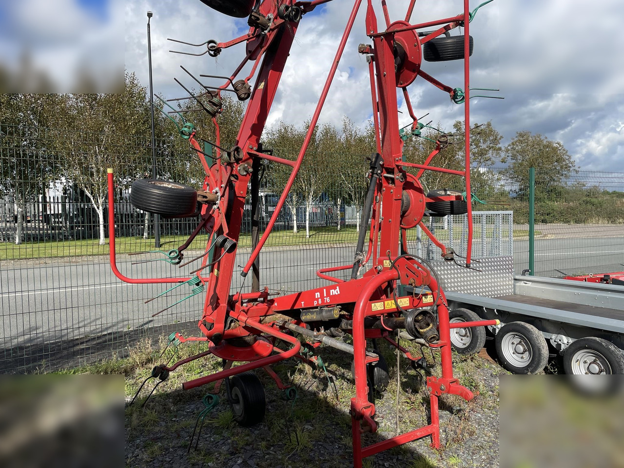 2015 KVERNELAND TAARUP 8076 - Tedder/ Rake: picture 2 2015 KVERNELAND TAARUP 8076 - Tedder/ Rake: picture 2