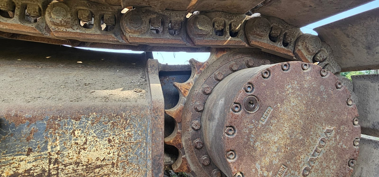 Crawler excavator VOLVO EC220DL: picture 15