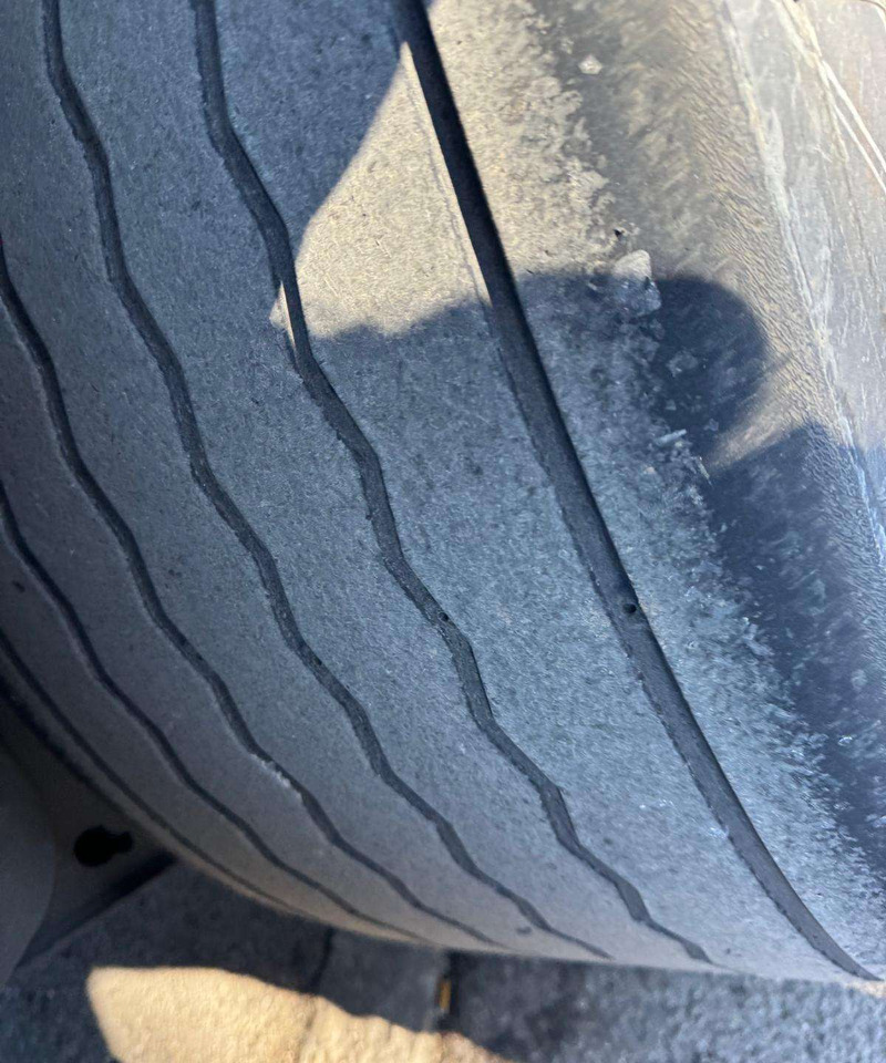 Kögel Mega SAF - Curtainsider semi-trailer: picture 4 Kögel Mega SAF - Curtainsider semi-trailer: picture 4