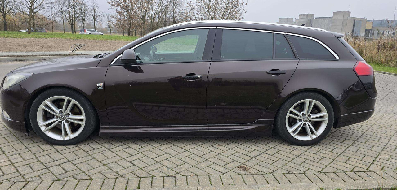 Opel Insignia - Station wagon: picture 3 Opel Insignia - Station wagon: picture 3