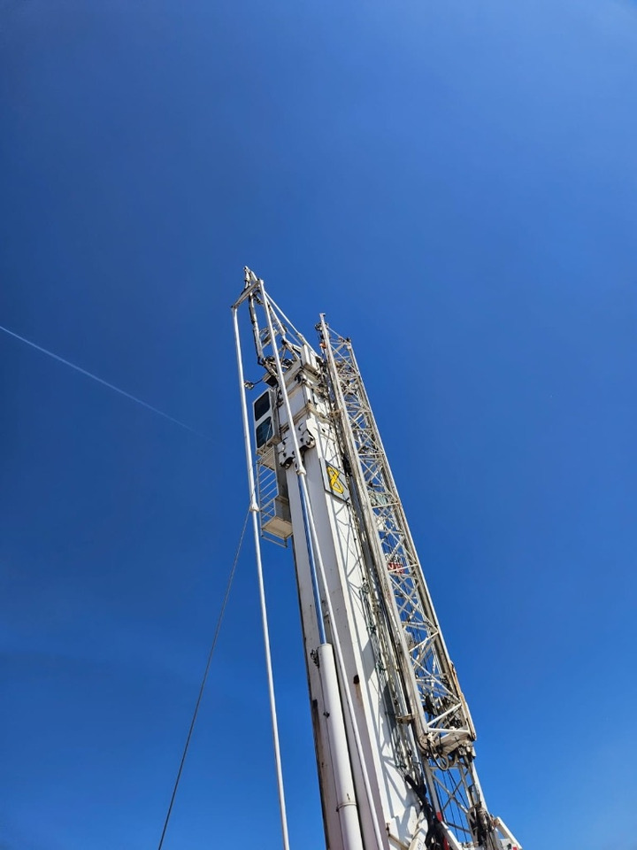 Spierings AT5 - 599  - Self-erecting tower crane: picture 1 Spierings AT5 - 599  - Self-erecting tower crane: picture 1