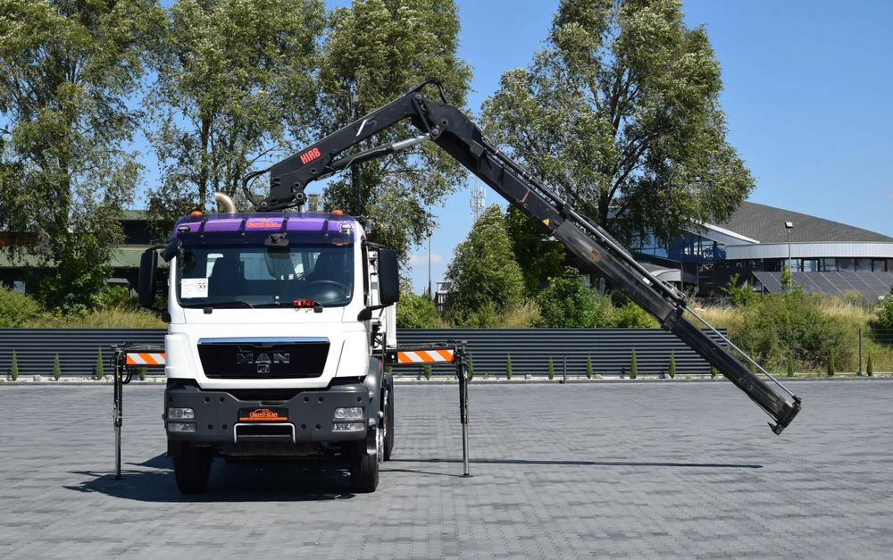 MAN TGS 33.360 / 6x4 / HDS HIAB 122 E-2 HIDUO / STEROWANIE RADIOWE / WYWROTKA / HYDROBURTA / AUTOMAT / KLIMA / TEMPOMAT / KAMERA COFANIA / SPROWADZONY - Tipper: picture 2 MAN TGS 33.360 / 6x4 / HDS HIAB 122 E-2 HIDUO / STEROWANIE RADIOWE / WYWROTKA / HYDROBURTA / AUTOMAT / KLIMA / TEMPOMAT / KAMERA COFANIA / SPROWADZONY - Tipper: picture 2