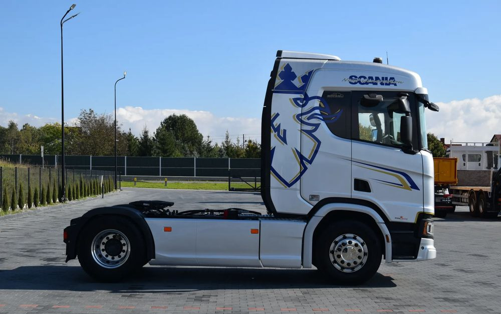 Scania R450 / HYDRAULIKA / RETARDER / ACC / KLIMA / FULL LEDY / ALUFELGI / SERWISOWANA / SPROWADZONA - Tractor unit: picture 4 Scania R450 / HYDRAULIKA / RETARDER / ACC / KLIMA / FULL LEDY / ALUFELGI / SERWISOWANA / SPROWADZONA - Tractor unit: picture 4