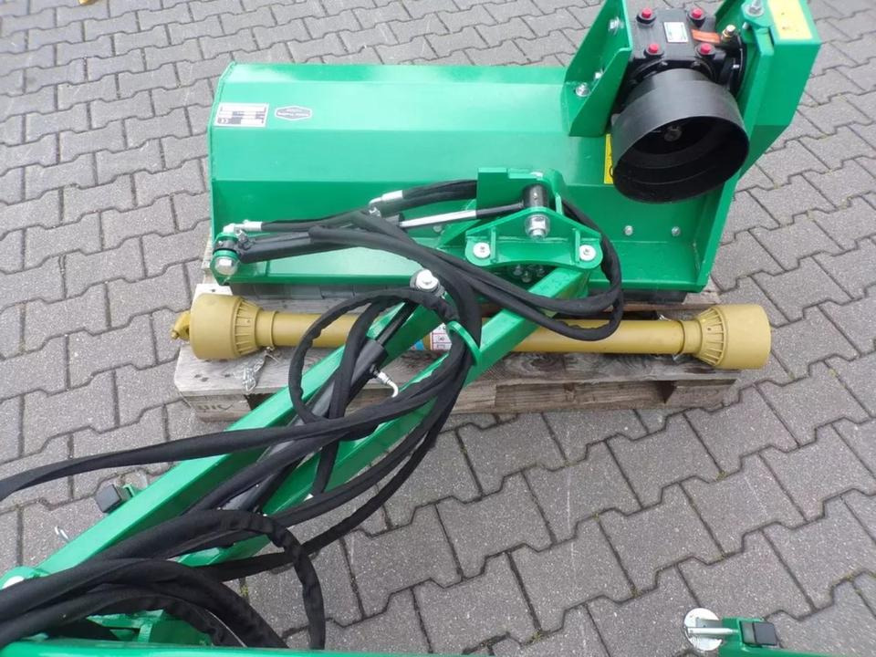 Schlegelmäher mit hydraulischer Seitenverstellung 100 cm - Flail mower: picture 5 Schlegelmäher mit hydraulischer Seitenverstellung 100 cm - Flail mower: picture 5