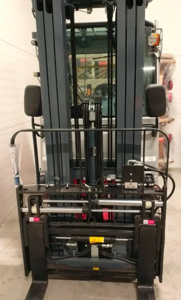 HELI CPD25-GE2DLI - Electric forklift: picture 4 HELI CPD25-GE2DLI - Electric forklift: picture 4