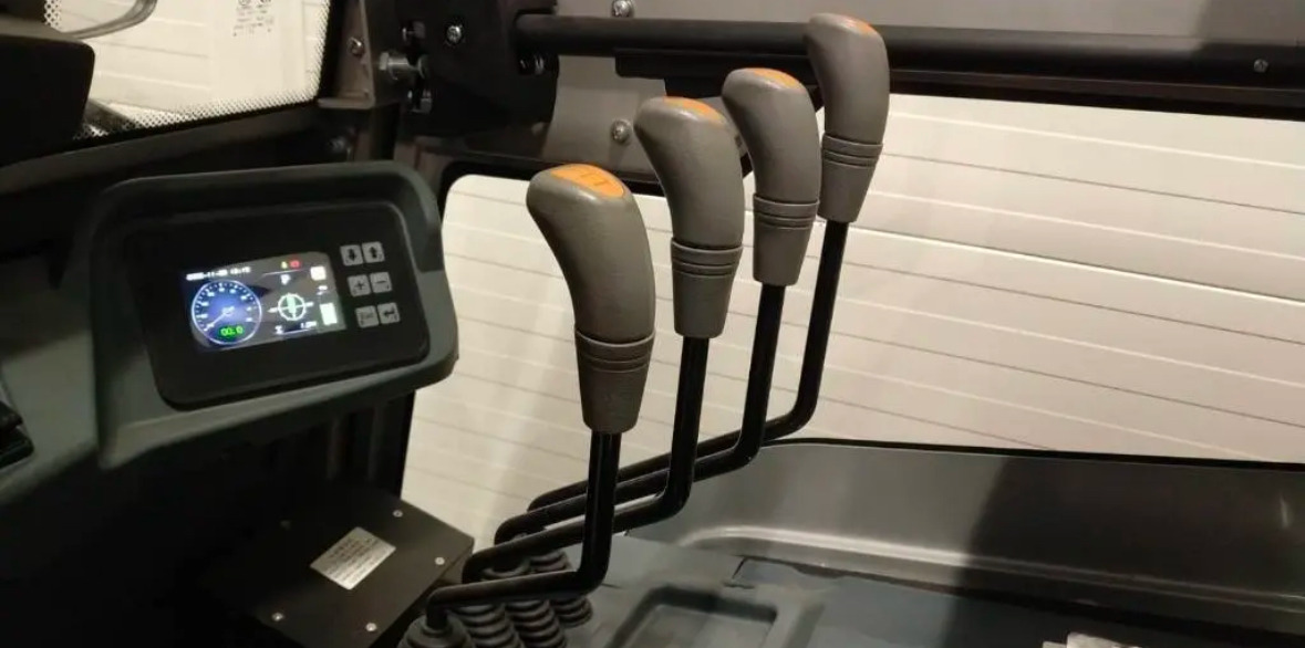 HELI CPD25-GE2DLI - Electric forklift: picture 2 HELI CPD25-GE2DLI - Electric forklift: picture 2