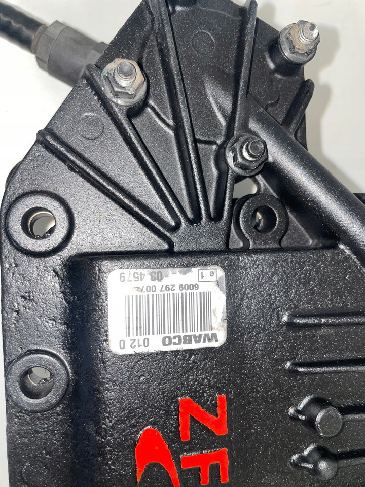 ASTRONIC WYBIERAK SKRZYNIA BIEGÓW MAN TGS TGX - Cab and interior for Truck: picture 2 ASTRONIC WYBIERAK SKRZYNIA BIEGÓW MAN TGS TGX - Cab and interior for Truck: picture 2