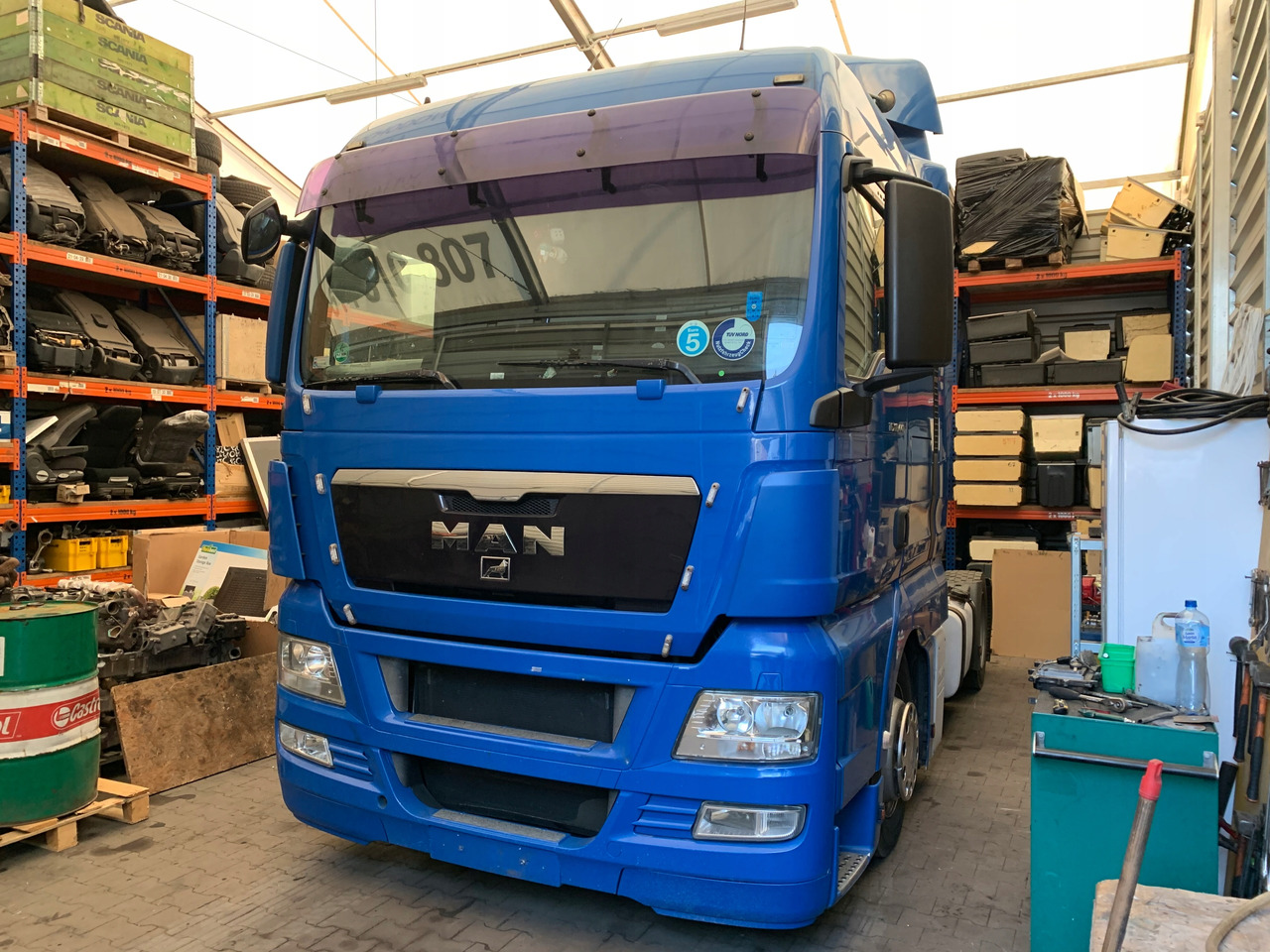 MASKA ATRAPA GRILL POLIK OWIEWKA MAN TGX - Hood for Truck: picture 2 MASKA ATRAPA GRILL POLIK OWIEWKA MAN TGX - Hood for Truck: picture 2