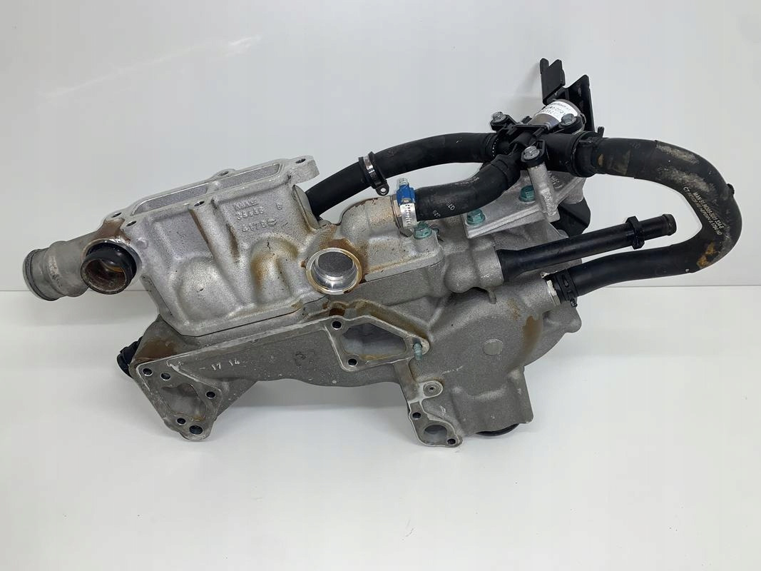 OBUDOWA POMPY WODY MAN TGX TGS EURO 6 D2676 - Coolant pump for Truck: picture 4 OBUDOWA POMPY WODY MAN TGX TGS EURO 6 D2676 - Coolant pump for Truck: picture 4
