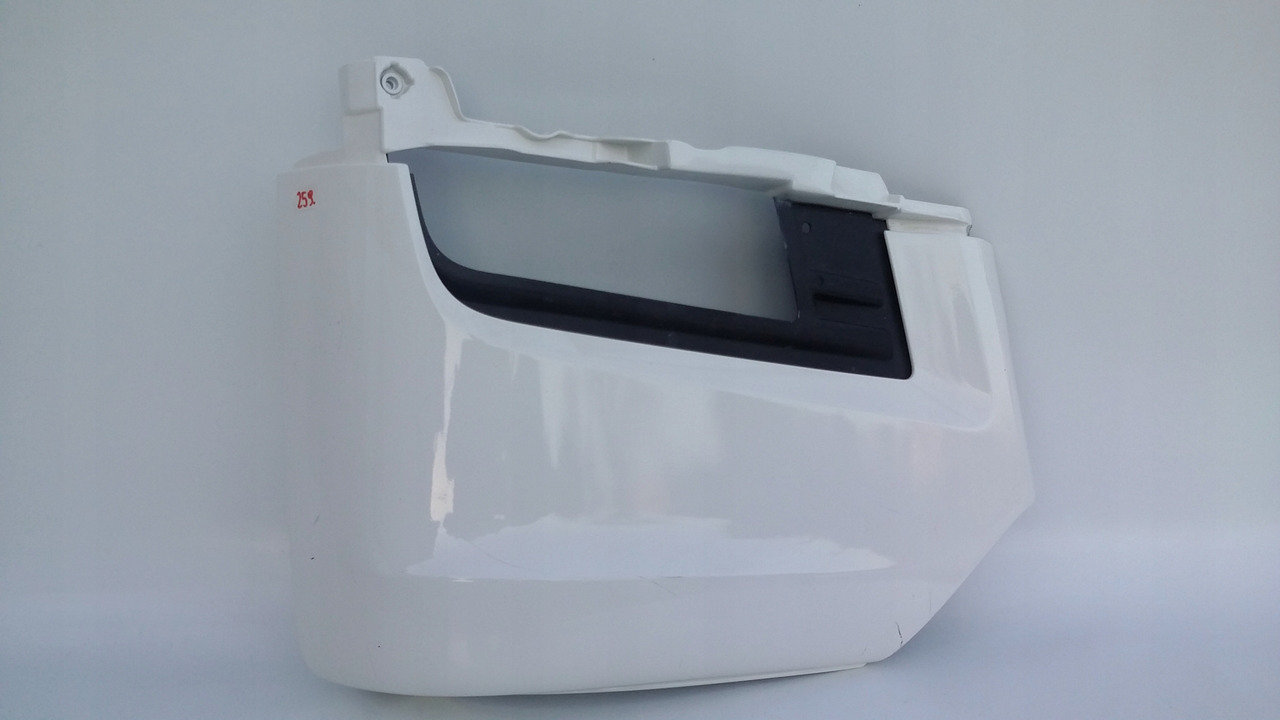 PRAWA OSŁONA NA HALOGEN MAN TGX EURO 6 ZDERZAK - Bumper for Truck: picture 1 PRAWA OSŁONA NA HALOGEN MAN TGX EURO 6 ZDERZAK - Bumper for Truck: picture 1