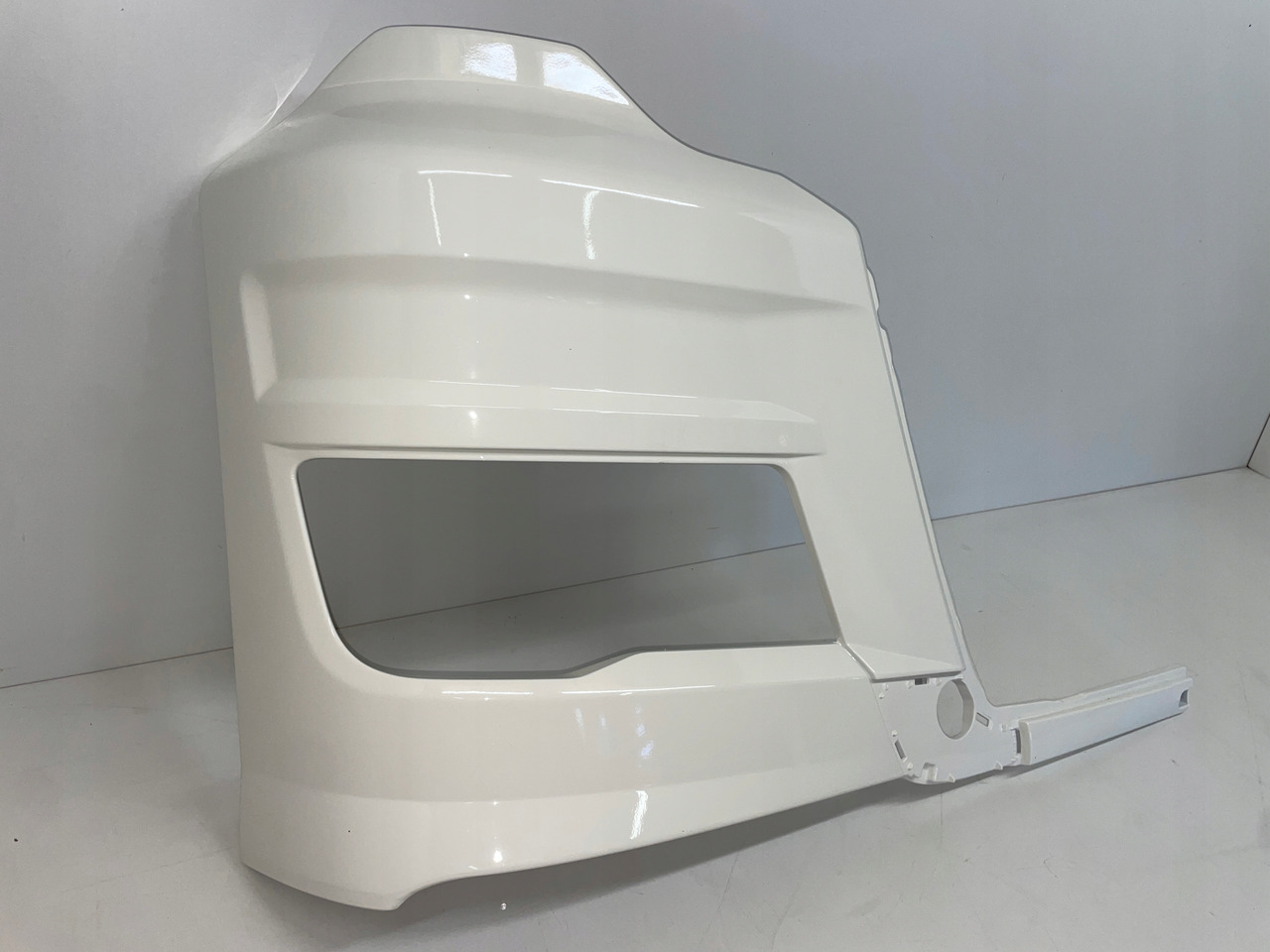 PRAWA OSŁONA ZDERZAKA ZDERZAK OKULAR MAN TGX3 TG3 TGX 3 81416142280 - Bumper for Truck: picture 2 PRAWA OSŁONA ZDERZAKA ZDERZAK OKULAR MAN TGX3 TG3 TGX 3 81416142280 - Bumper for Truck: picture 2