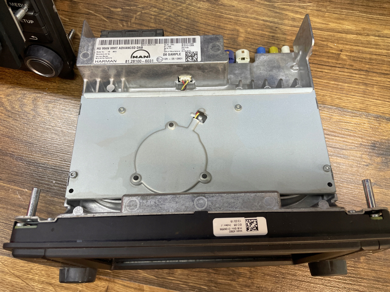 RADIO NAWIGACJA MAN TGS TGX EURO 6 81281006031 - Navigation system for Truck: picture 5 RADIO NAWIGACJA MAN TGS TGX EURO 6 81281006031 - Navigation system for Truck: picture 5