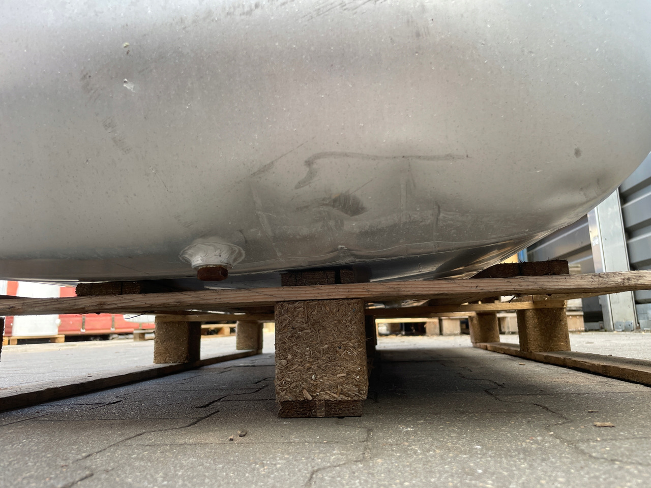 ZBIORNIK PALIWA MERCEDES ACTROS 595 L 40 A9344700601 - Fuel tank for Truck: picture 5 ZBIORNIK PALIWA MERCEDES ACTROS 595 L 40 A9344700601 - Fuel tank for Truck: picture 5