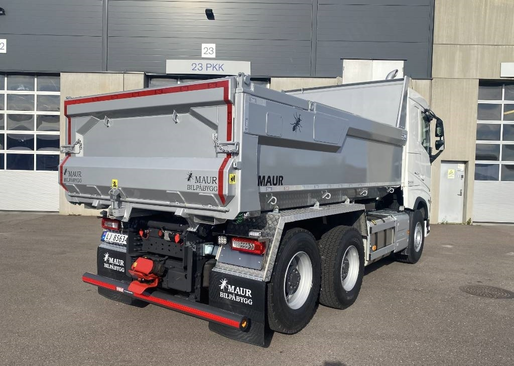 Volvo FH540 6x4 - Tipper: picture 4 Volvo FH540 6x4 - Tipper: picture 4