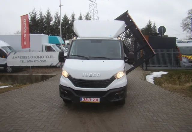 Iveco DAILY 35 C 15 3.5T 4.60M 3.5T NA HAKU CLIMATRONIC - Tipper van: picture 2 Iveco DAILY 35 C 15 3.5T 4.60M 3.5T NA HAKU CLIMATRONIC - Tipper van: picture 2