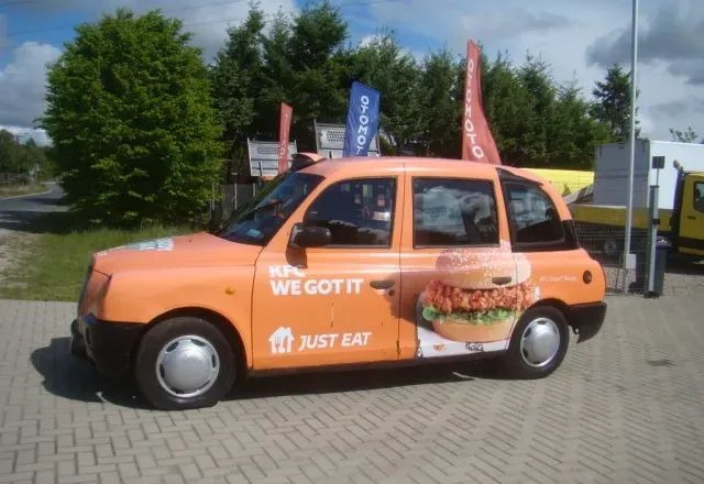 - Car: picture 2 - Car: picture 2