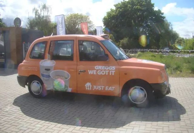 - Car: picture 5 - Car: picture 5