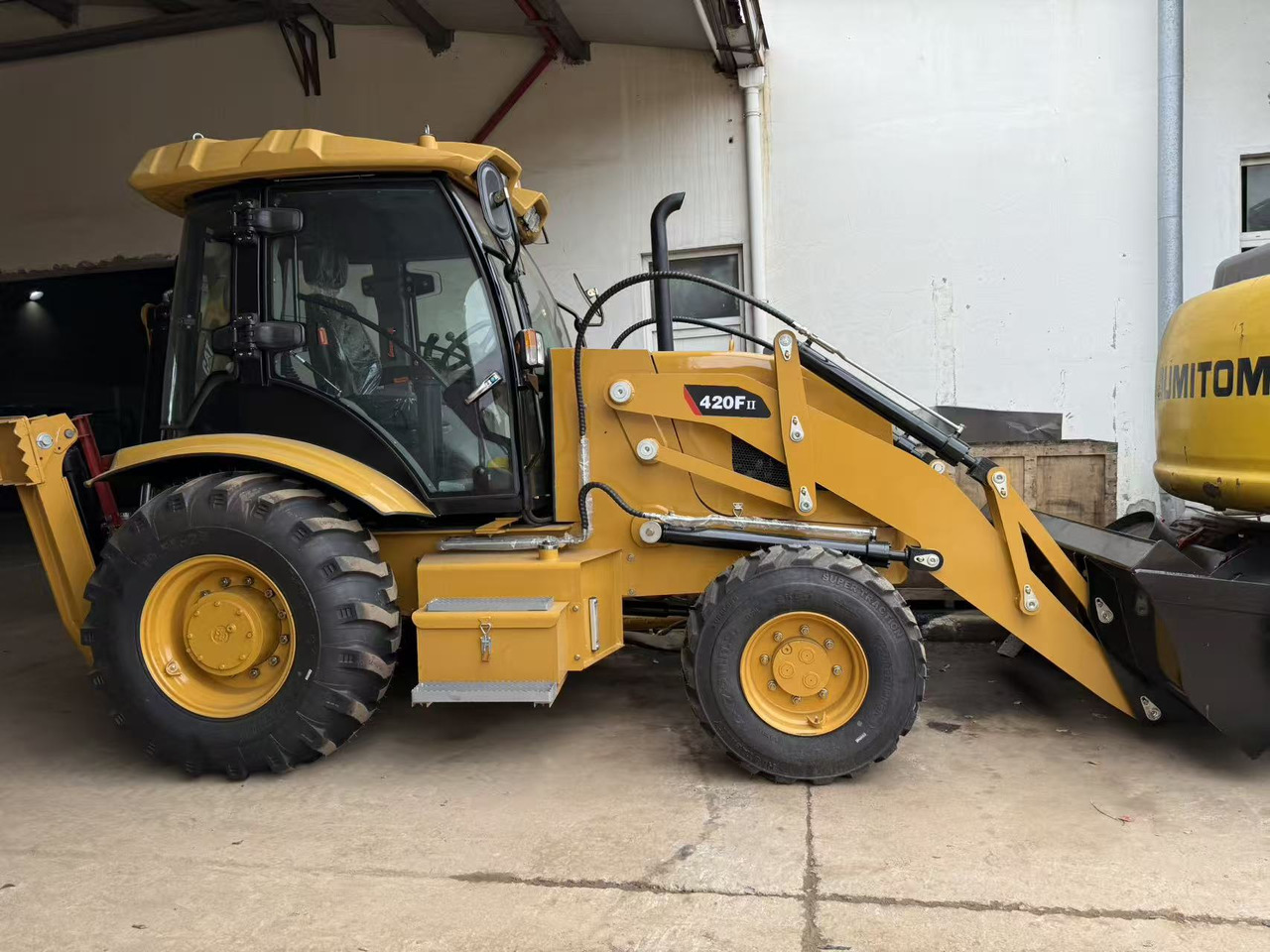 Caterpillar 420F - Backhoe loader: picture 3 Caterpillar 420F - Backhoe loader: picture 3