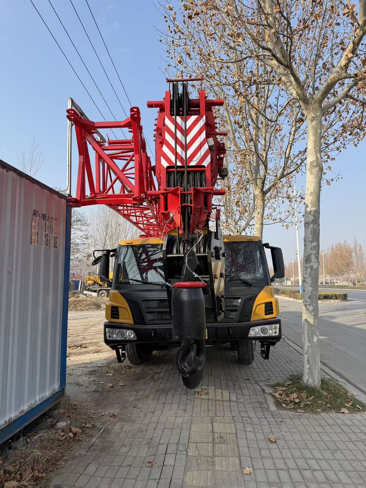 SANY 80 TON STC800 - Mobile crane: picture 4 SANY 80 TON STC800 - Mobile crane: picture 4